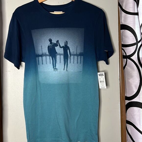 Vans Pass Off Graphic Shirt Size Small new with tags - Picture 2 of 9